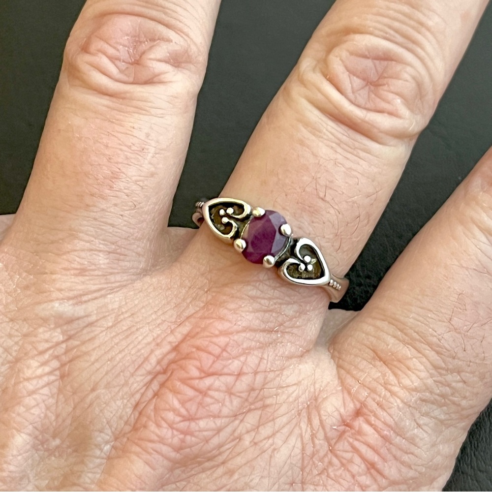 Vintage sterling silver faceted ruby solitaire ring Size 9.75